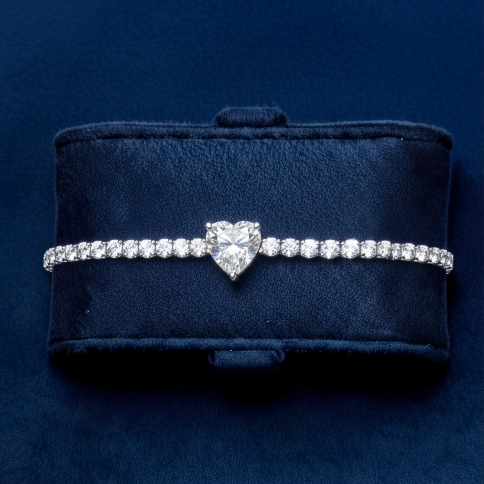 Lana Moissanite Heart Tennis Bracelet – White Gold – D Colour – VVS1