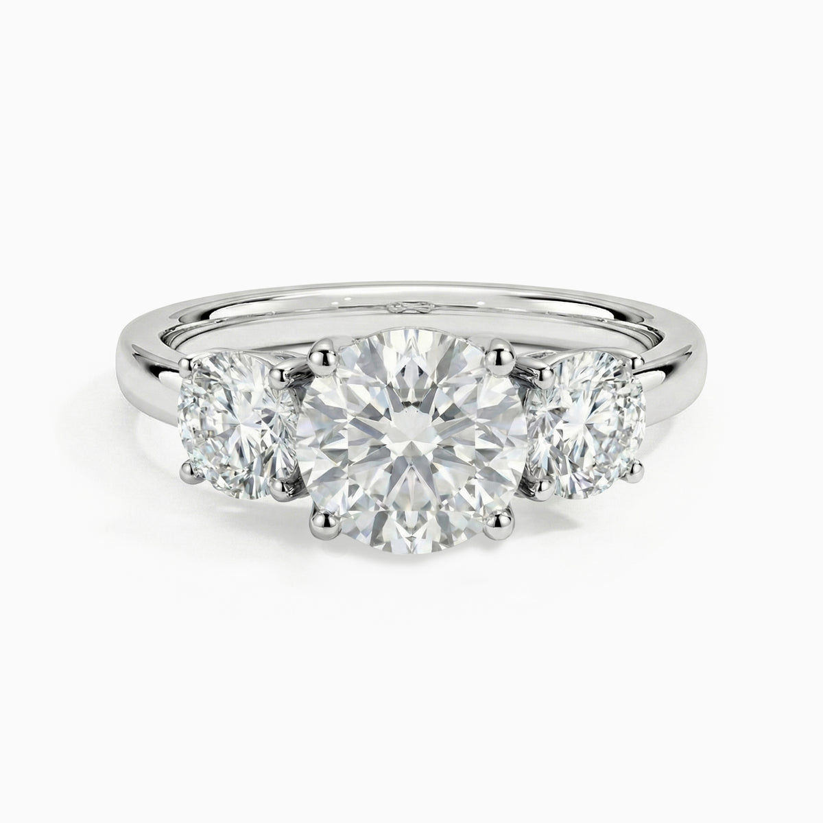 Cushion 3 Stone - WHITE GOLD