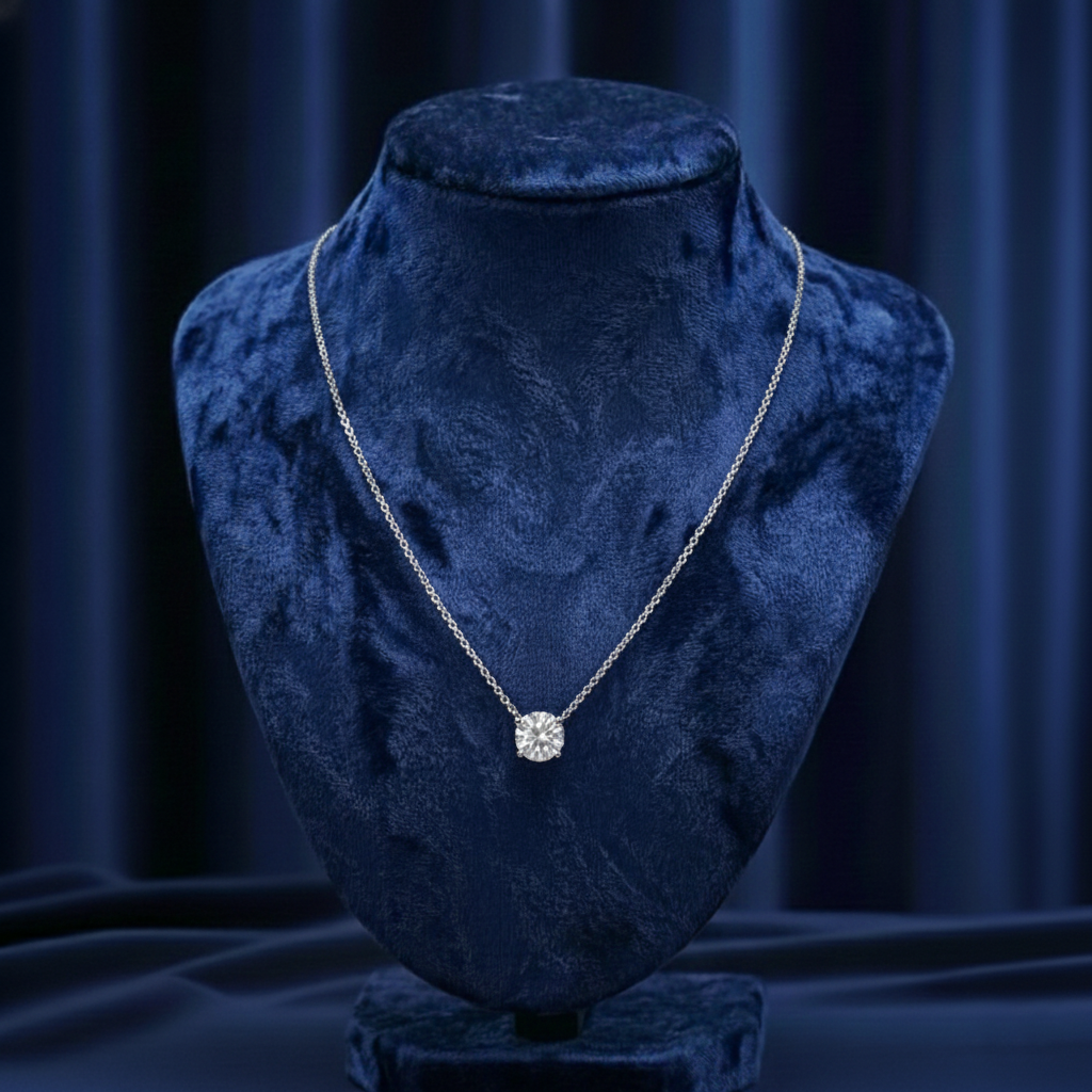 Aaliyah Moissanite Necklace – White Gold – D Colour – VVS1