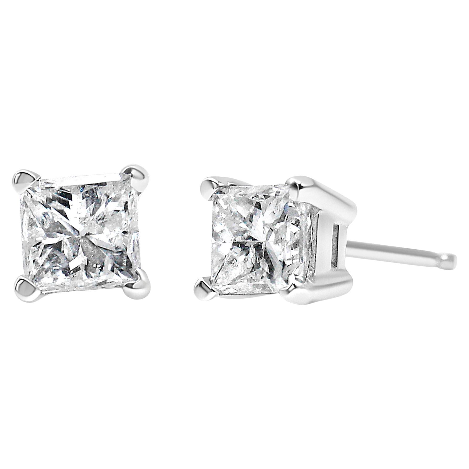 3CT PRINCESS STUD EARRING