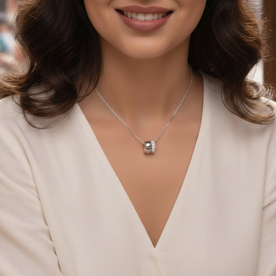 Tala Moissanite Pendant – White Gold – D Colour – VVS1