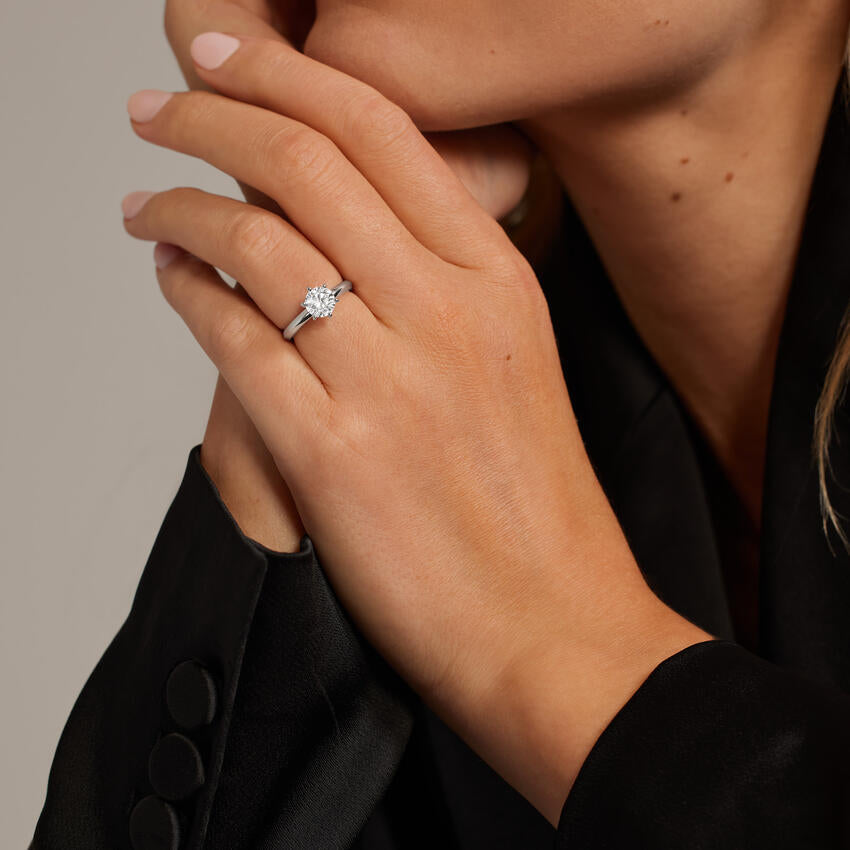 Fatima Moissanite Ring｜1ct