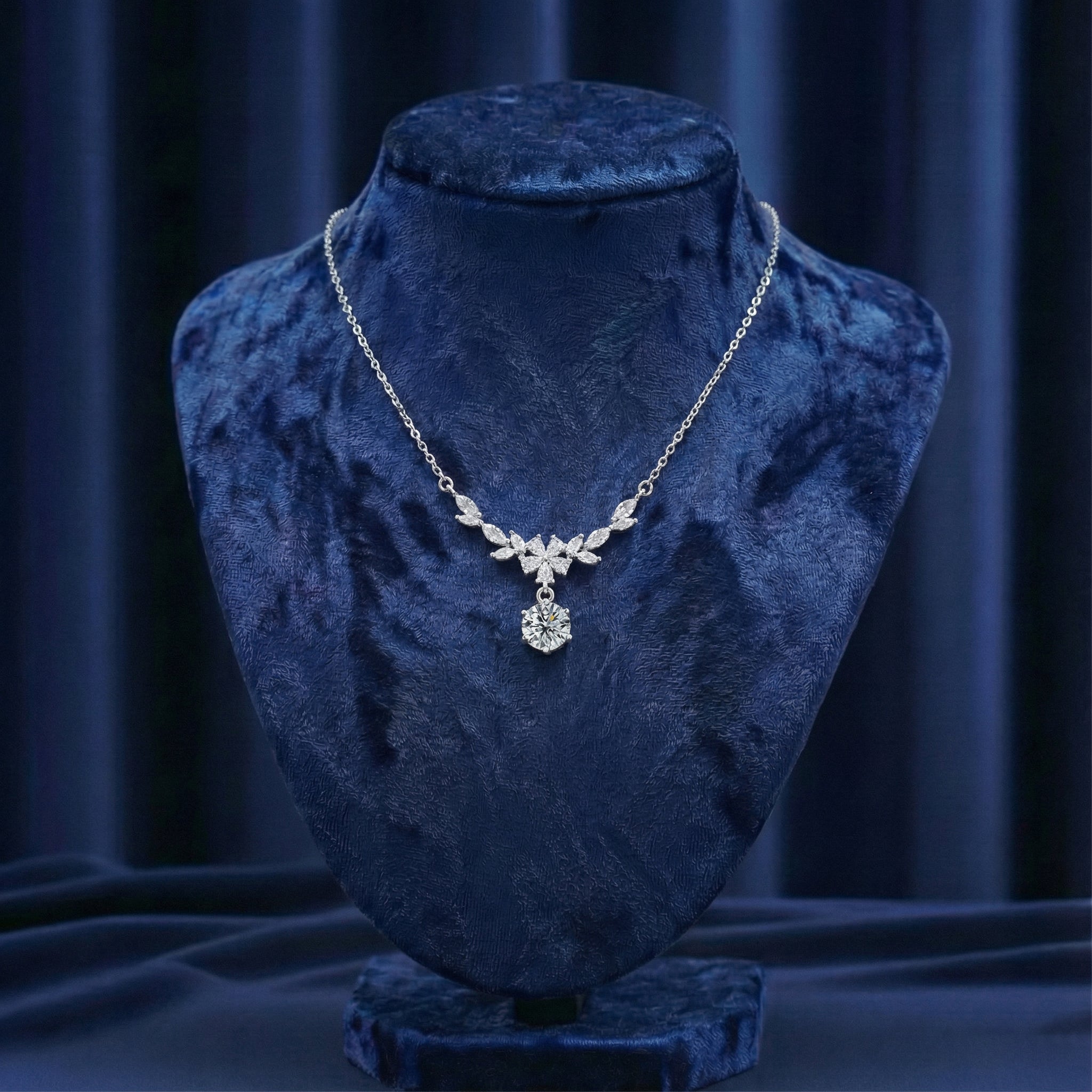 Layan Moissanite Necklace – White Gold – D Colour – VVS1