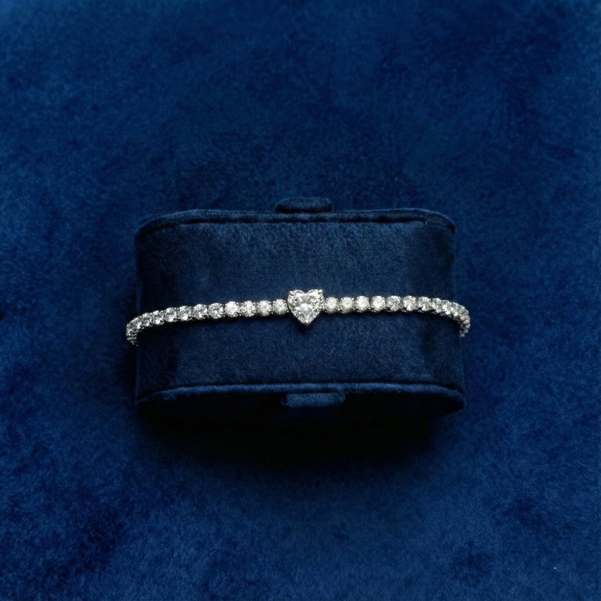 Lana Moissanite Heart Tennis Bracelet – White Gold – D Colour – VVS1